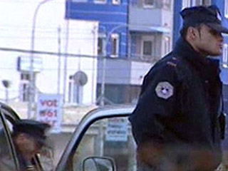 Полиция европейской Миссии в области верховенства закона (МОВЗ) в Косово арестовала нескольких местных сербов по обвинению в совершении военных преступлений в период вооруженного конфликта (речь о 1999 годе)