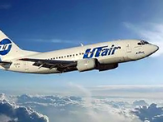 В Тюменском аэропорту "Рощино" совершил вынужденную посадку Boeing-737 авиакомпании "UTair", выполнявший рейс Тюмень-Москва (Домодедово)