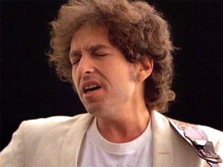 Известный американский рок-певец Боб Дилан решил отказаться от авторских гонораров за свой новый альбом в пользу голодающих в мире