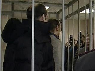 В Петербурге милиционеры получили по 3 года колонии за избиение мужчины, позвавшего их на помощь