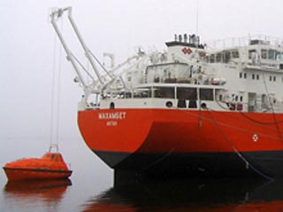Власти Нигерии задержали российский танкер за заправку местных рыболовецких судов, под арестом могут находиться 12 граждан России
