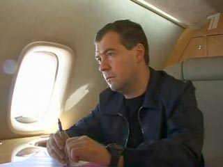 Российский президент Дмитрий Медведев в пятницу примет участие в саммите СНГ в Кишиневе
