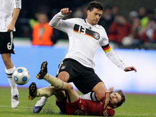 Победа над Россией обогатит футболистов Германии на 4 млн евро