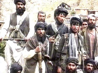 Американские эксперты пришли к выводу, что в то время как у международной террористической организации "Аль-Каиды" финансовое положение все хуже и хуже, радикальное движение "Талибан" напротив процветает