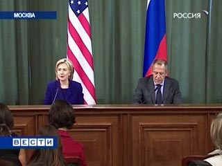 США и Россия по-прежнему расходятся по грузинскому вопросу, но это не должно мешать двум странам сотрудничать в других областях, заявила американский госсекретарь Хиллари Клинтон после переговоров с министром иностранных дел РФ Сергеем Лавровым