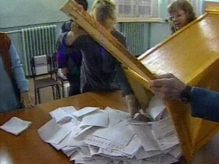 Выборы главы Маревского района Новгородской области признаны недействительными. Такое решение приняла территориальная избирательная комиссия накануне вечером