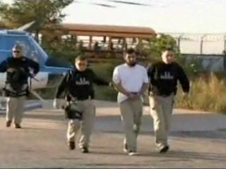 Афганец Наджибулла Зази, которому в США предъявлены обвинения в намерении устроить теракт в Нью-Йорке в годовщину трагедии 11 сентября 2001 года, поддерживал контакты с представителями высшего руководства международной террористической организации "Аль-Ка