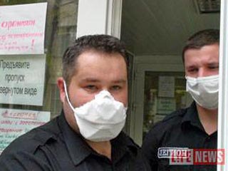 Из-за свиного гриппа закрыли на карантин общежитие университета в Москве