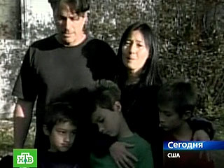 На родителей шестилетнего американского мальчика Фэлкона Хина, который якобы совершил бесконтрольный полет на высоте двух километров воздушном шаре, заведут уголовное дело