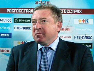 Вячеслав Грозный подал в отставку с поста главного тренера "Терека"