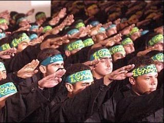Ветеран войн во Вьетнаме и в Персидском заливе Джеймс Зумвалт считает, что Иран уже три десятилетия "ведет войну с нами"