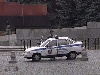 Милиция не дала мужчине сжечь себя на Красной площади