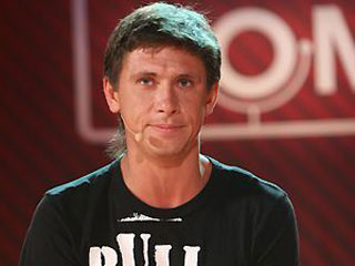 Телеведущий, один из участников Comedy Club Тимур Батрутдинов не причастен к инциденту с темнокожей проституткой, произошедшему в пятницу в Москве