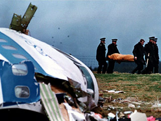 Британская полиция начинает новое расследование по делу о взрыве американского самолета над шотландским городом Локерби, который в 1988 году унес жизни 270 человек