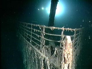 Компания RMS Titanic, обладатель эксклюзивных прав на поисковые работы в зоне потопления "Титаника", обратилась в суд штата Вирджиния с просьбой уточнить статус ценностей, поднятых компанией со дна Атлантики в ходе экспедиций