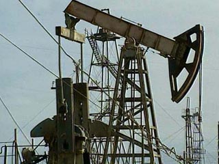 Федеральная антимонопольная служба России оштрафовала "Роснефть", крупнейшую российскую нефтяную компанию, на 5,28 миллиарда рублей за завышение цен на топливо в первом полугодии текущего года
