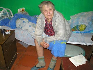 Власти Псковской области проверяют информацию волонтеров о катастрофической ситуации в доме престарелых в поселке Ямм Гдовского района