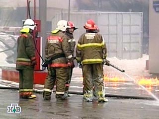 При пожаре в торговом центре в Тольятти погибла женщина, есть раненые