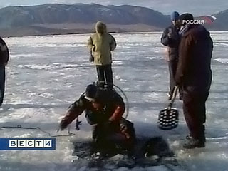 Три ребенка погибли, провалившись под лед на реке на севере Приморского края