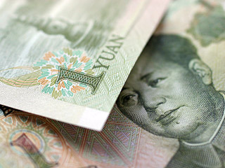 Китайские власти едва ли пойдут на корректировку курса юаня, который практически не изменился по отношению к доллару с июля прошлого года
