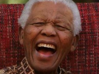 Международный день Нельсона Манделы будет отмечаться ежегодно в день его рождения 18 июля. Такое решение единогласно приняла Генеральная Ассамблея ООН