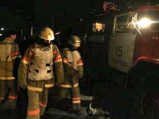 Пожар на военных складах в Ульяновске ликвидирован. В результаты взрывов снарядов как минимум два человека погибли. По другим данным, эти двое числятся пропавшими без вести