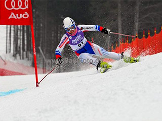Одна из ведущих спортсменок сборной России по горнолыжному спорту Анастасия Кедрина не сможет выступить на Олимпиаде в Ванкувере
