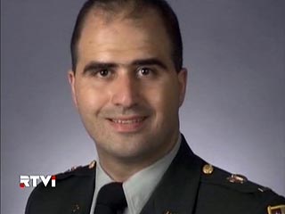 Американский майор Малик Надаль Хасан, расстрелявший 13 человек на военной базе Форт-Худ в Техасе, добивался судебного преследования для некоторых своих пациентов