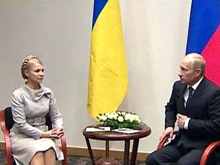 Премьеры Украины и России Юлия Тимошенко и Владимир Путин во время своей встречи в четверг в Ялте обсудят ситуацию в газовой сфере