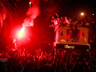 Празднования выхода в финальную часть ЧМ-2010 унесли жизни 18-ти алжирцев