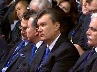 Викто Янукович на 11-м съезде "Единой России"