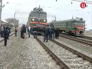 Следственные органы квалифицировали как теракт подрыв пассажирского поезда "Тюмень-Баку" в Дагестане 30 ноября. Уголовное дело заведено по двум статьям - 205 (террористический акт) и ч.1 ст.222 (незаконный оборот оружия)