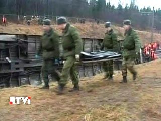 В тверском морге опознано тело последнего из 25 доставленных сюда погибших при крушении "Невского экспресса"