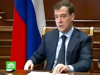 Президент РФ Дмитрий Медведев возмущен халатностью хозяев пермского ночного клуба и требует наказать виновных "по полной программе"