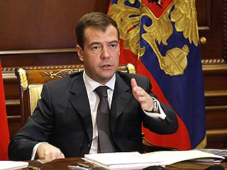 Президент хочет посылать вооруженные силы РФ за границу без одобрения Совета Федерации