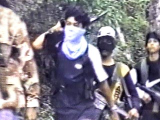 Вооруженная банда взяла в заложники более 70 человек на Филиппинах