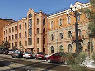 Хабаровская прокуратура настаивает на дополнительной проверке в отношении заместителя прокурора Нанайского района Виктора Басова, обвиняемого в педофилии