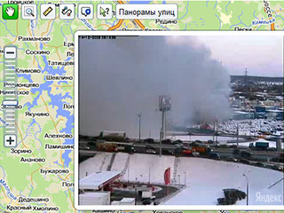 В районе 90-го километра Московской кольцевой автомобильной дороги (МКАД) разгорелся пожар