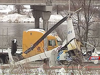 Вертолет, арендованный телекомпании TVA, упал в Канаде, в южном пригороде Монреаля