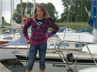 Полиция Нидерландов обнаружила исчезнувшую в пятницу 14-летнюю Лору Деккер на острове Синт-Мартен в Карибском море