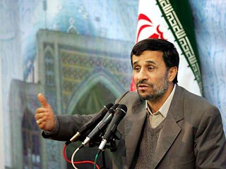 Ахмади Нежад заявил, что документы об иранской атомной бомбе - американская подделка