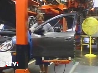 Ford вдвое сократит штат на американских заводах 
