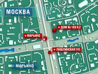 Подвесной потолок обрушился в среду в торговом центре на юго-востоке Москвы, пострадали три человека, сообщил РИА "Новости" источник в правоохранительных органах
