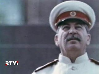 Внук Сталина снова не смог защитить честь деда в суде