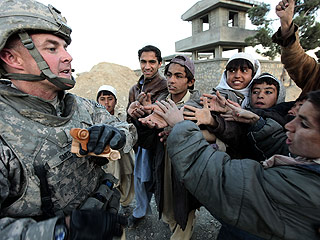 Установка на защиту населения поможет американцам склонить на свою сторону афганцев