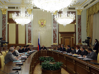 30 декабря правительство соберется на последнее заседание в уходящем году и рассмотрит набор антикризисных действий на 2010 год