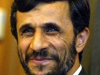 Президент Ирана Махмуд Ахмади Нежад прибыл в столицу Таджикистана с двухдневным официальным визитом