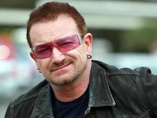 Вокалист U2 предложил бороться с интернет-пиратством китайскими методами