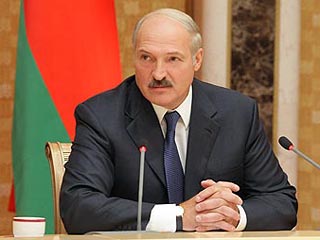 Лукашенко ратифицировал законы о Таможенном союзе с Россией