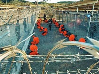 Все большее число заключенных, освобожденных из американской военной тюрьмы Гуантанамо, возвращаются к террористической деятельности